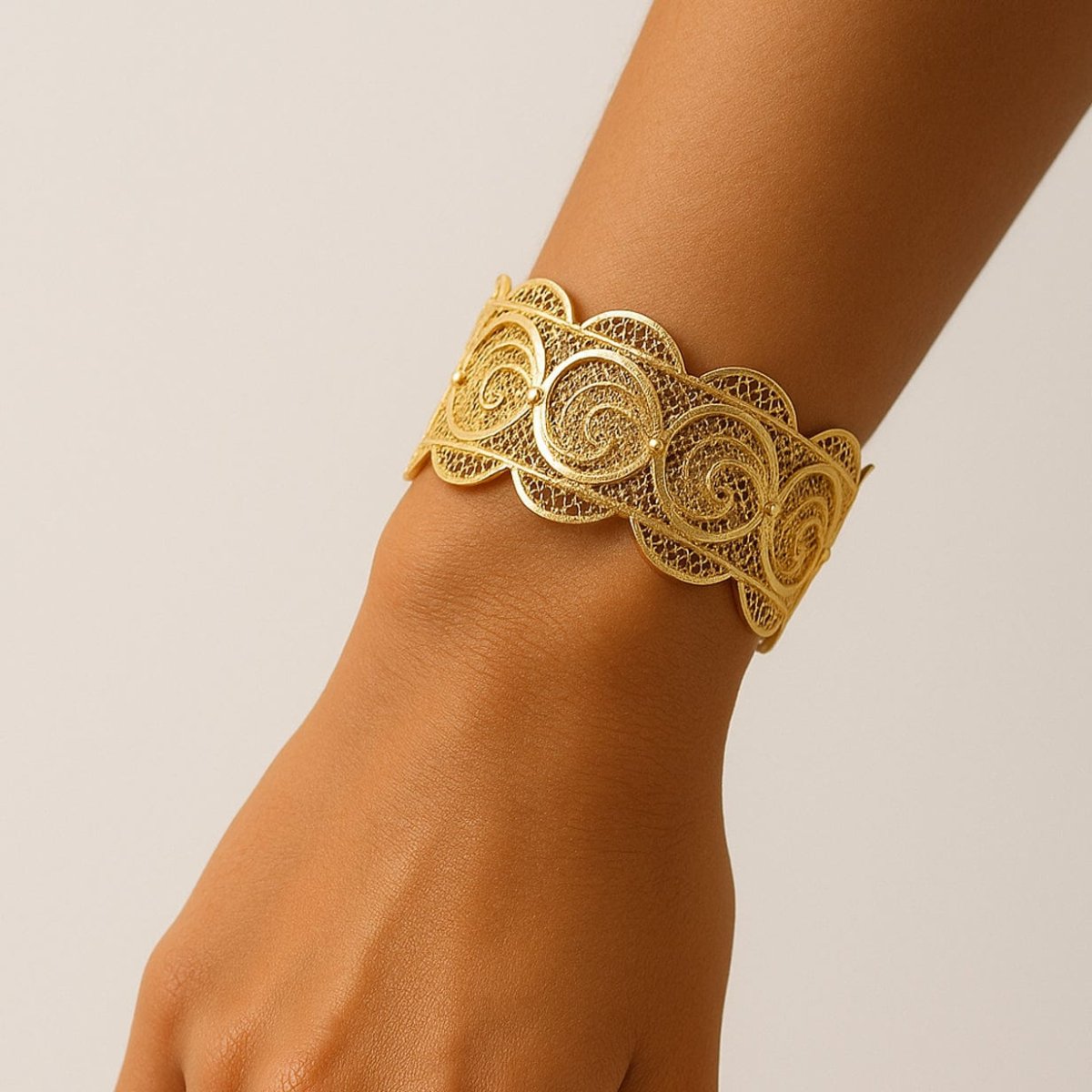 Coração I Bracelet manchette en argent – Image 3